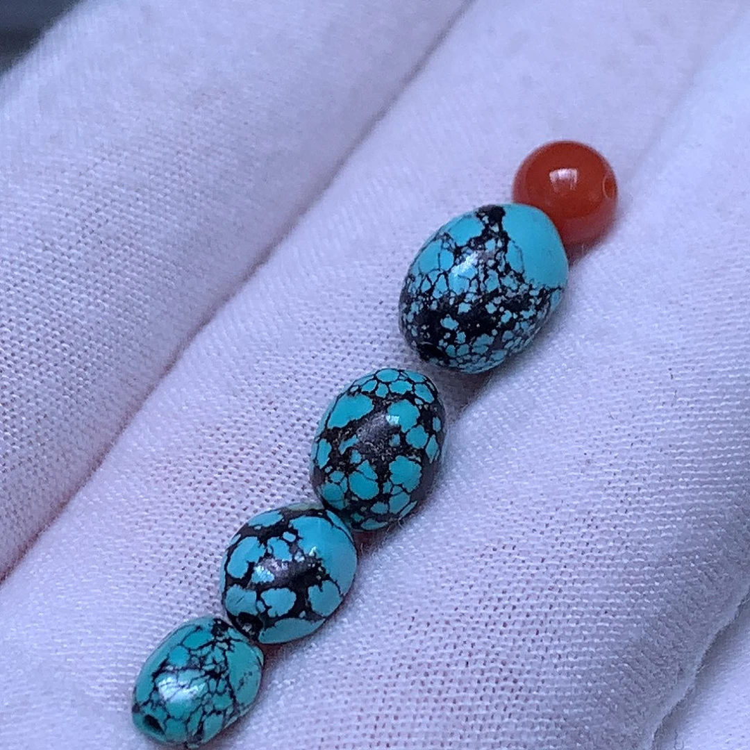 南红玛瑙未镶嵌珠宝奇石