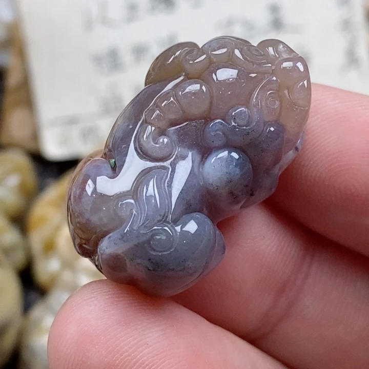 颈饰未镶嵌硅化珊瑚（珊瑚玉）有瑕 小