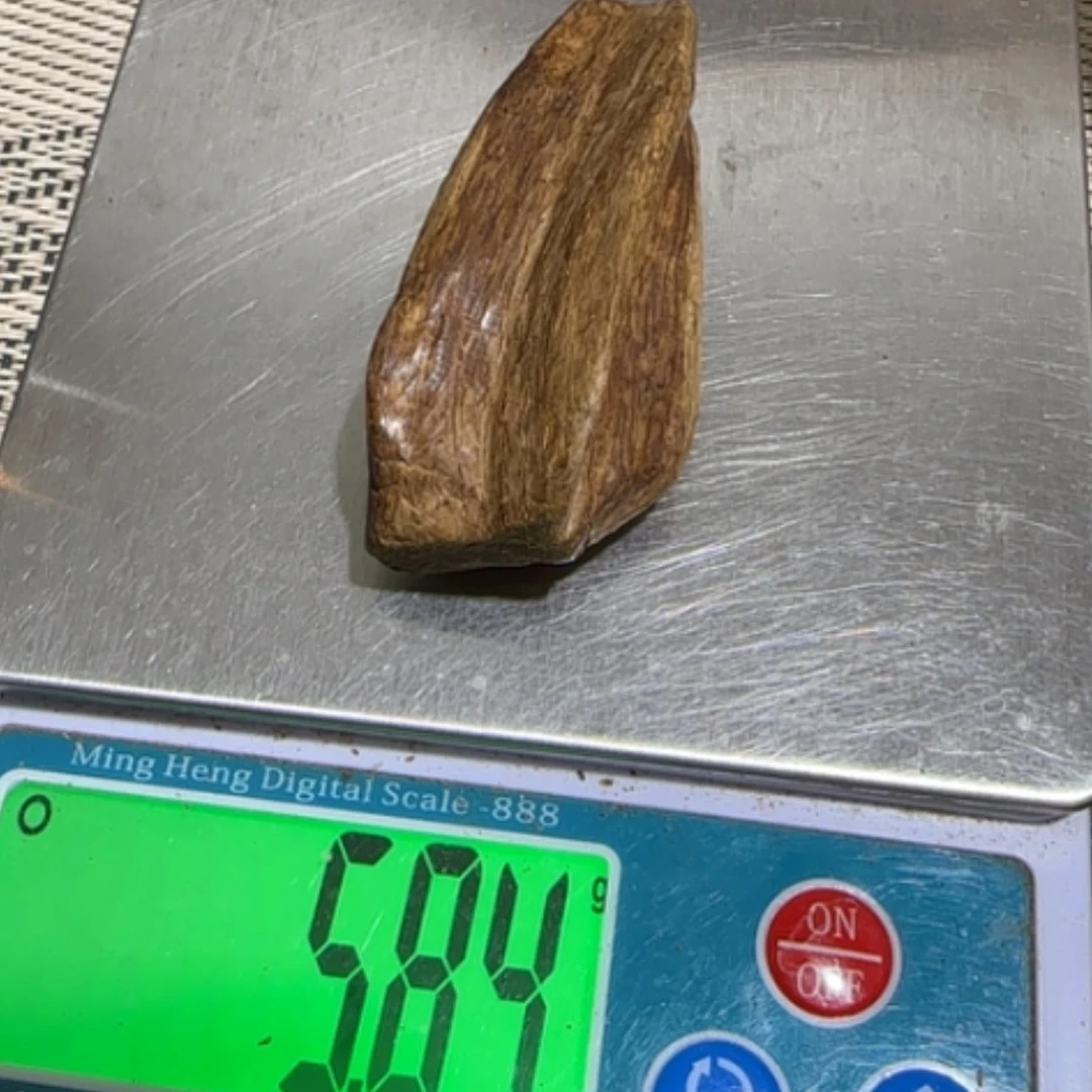 【闪购商品】沉香手串印尼红土吊坠5.8克