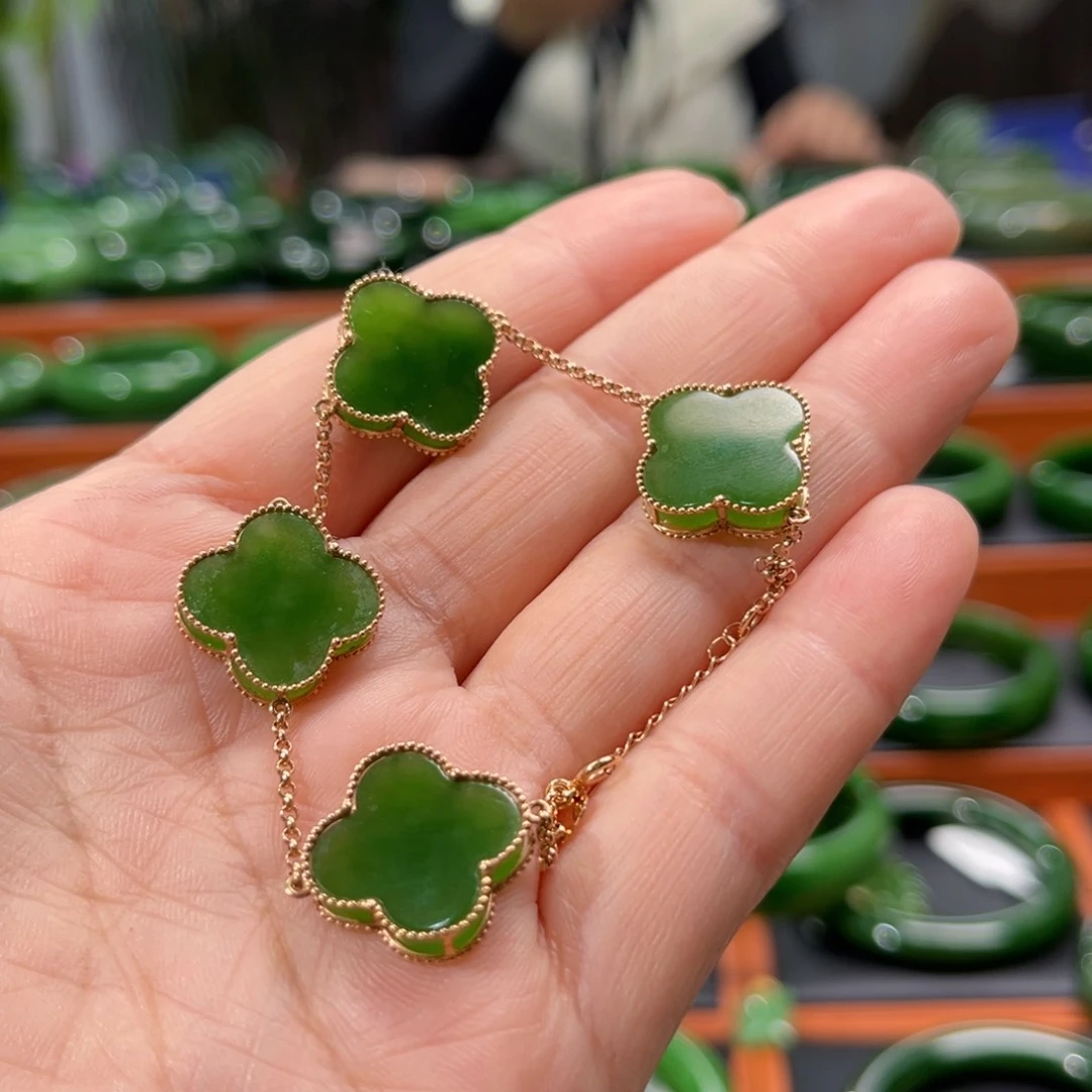 18K金镶嵌手链和田玉