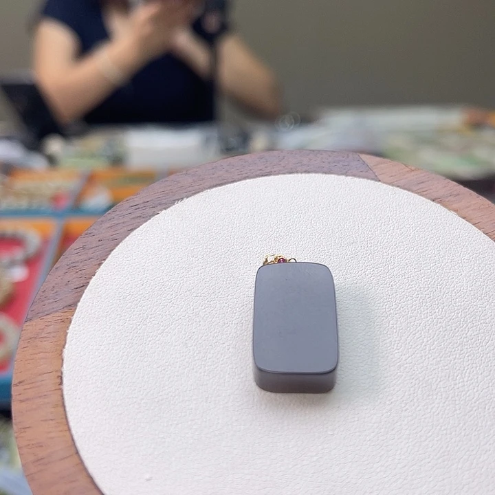 和田玉18K金镶嵌吊坠(不含链)A45