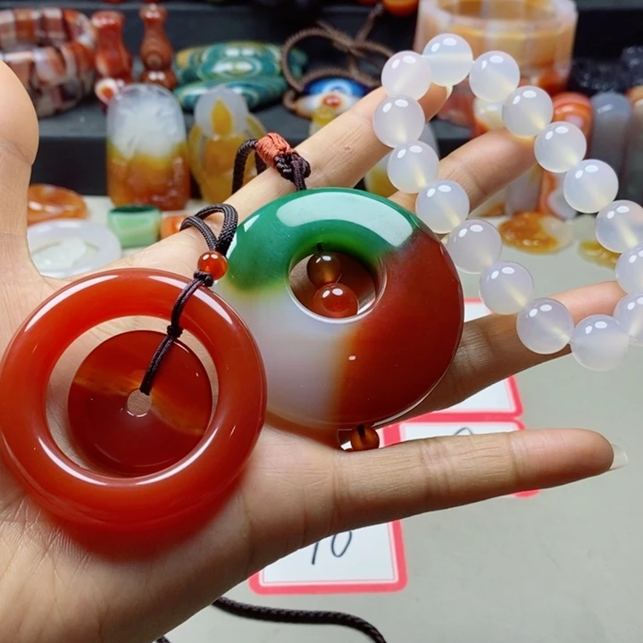 合金颈饰玛瑙/玉髓阿***子