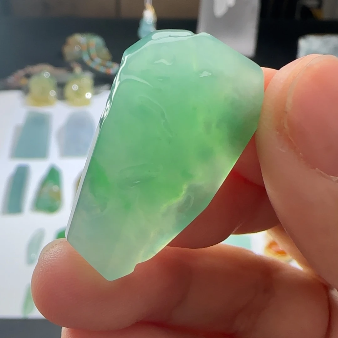 定制翡翠未镶嵌材料