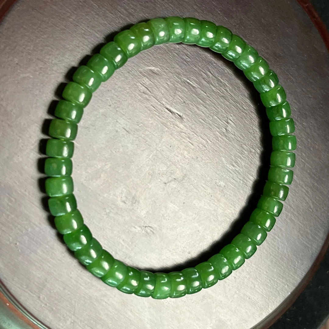 z0019和田玉手串