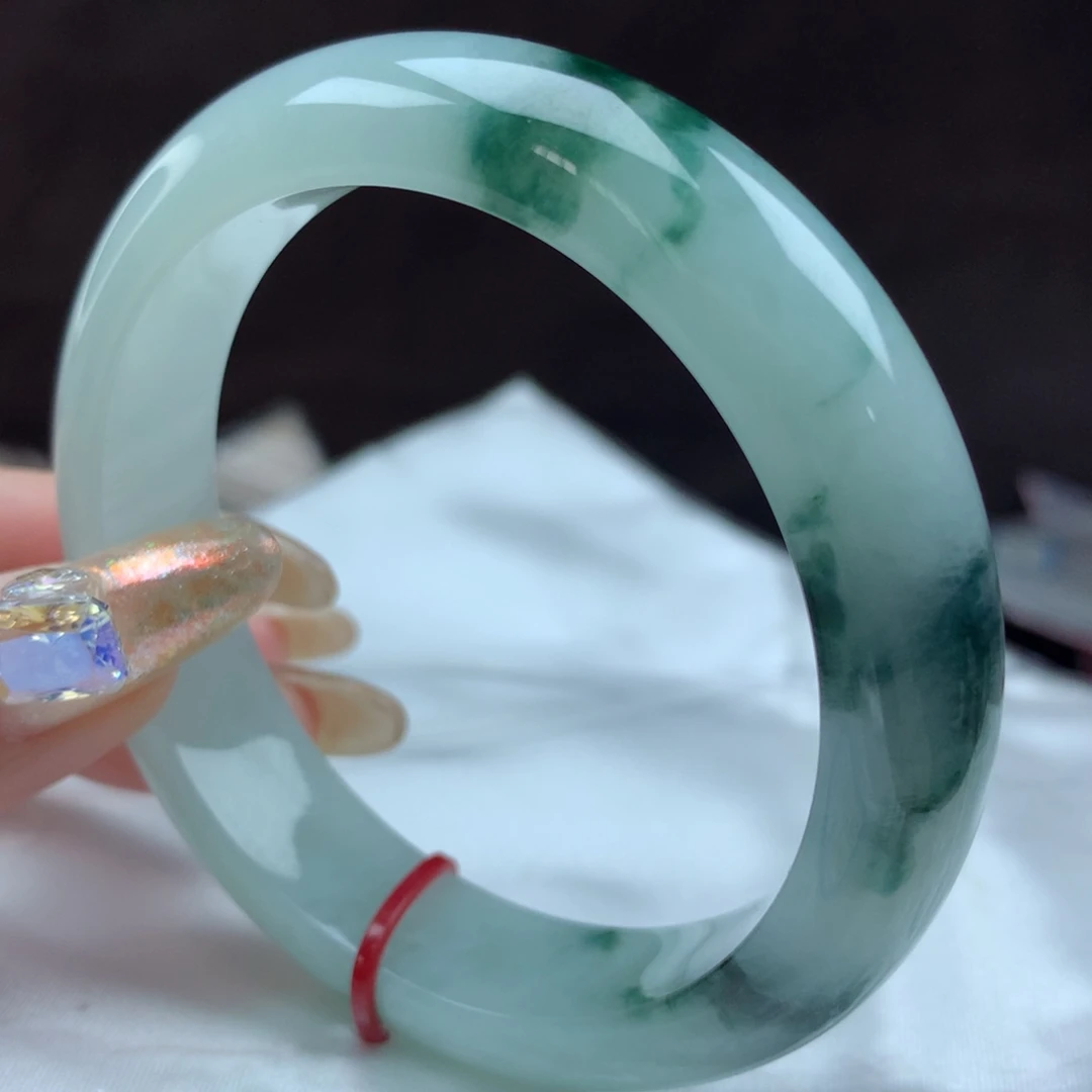 翡翠手镯未镶嵌96742，