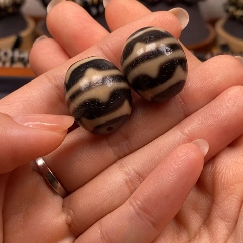 退***爷玛瑙/玉髓未镶嵌珠宝半成品