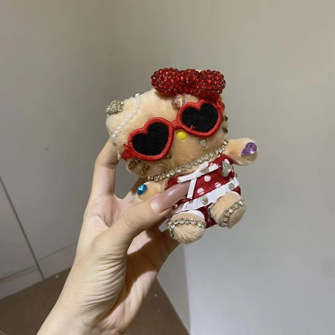 格格家黑皮红墨镜kt玩偶