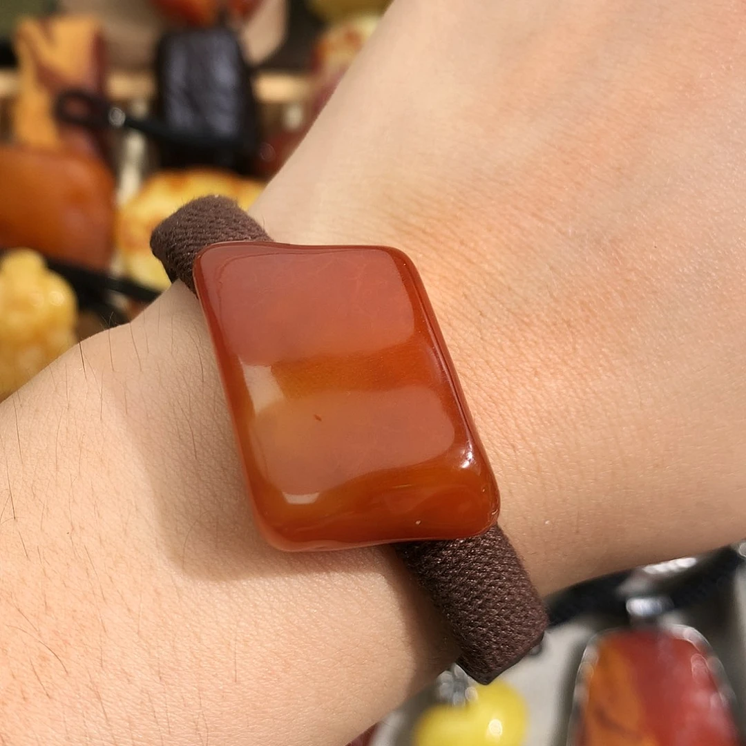 未镶嵌琥珀裸石你