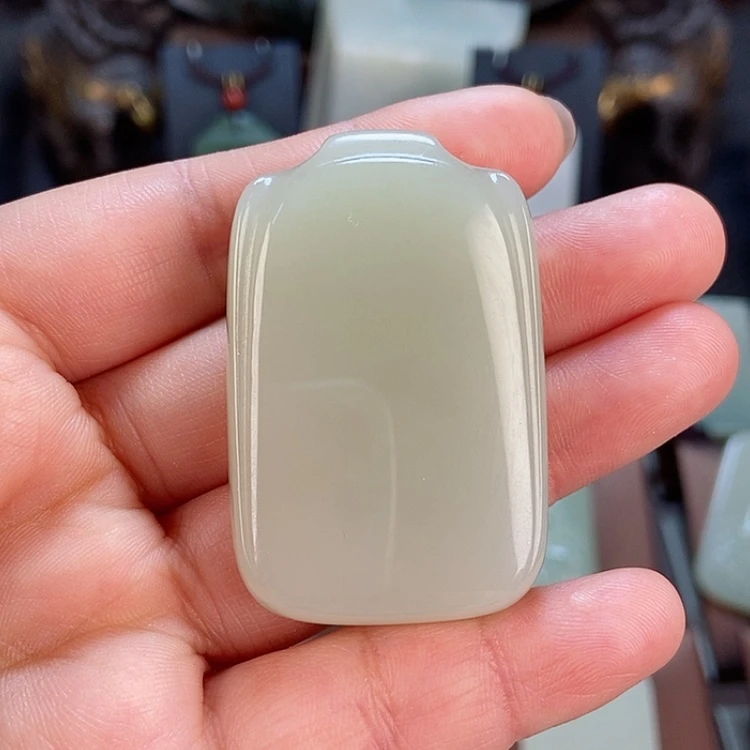 【闪购商品】和田玉颈饰未镶嵌