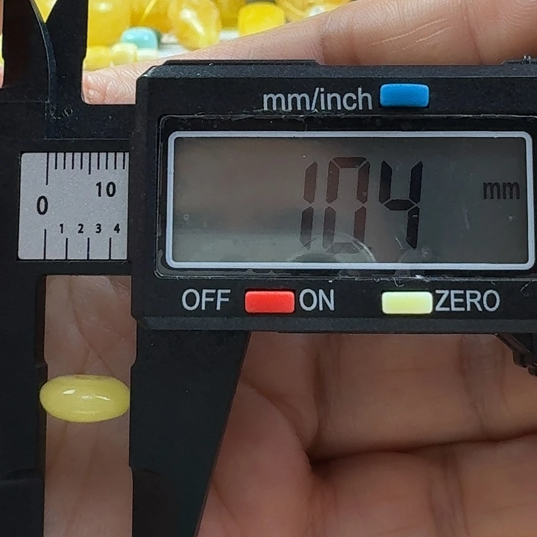 蜜蜡未镶嵌裸石20