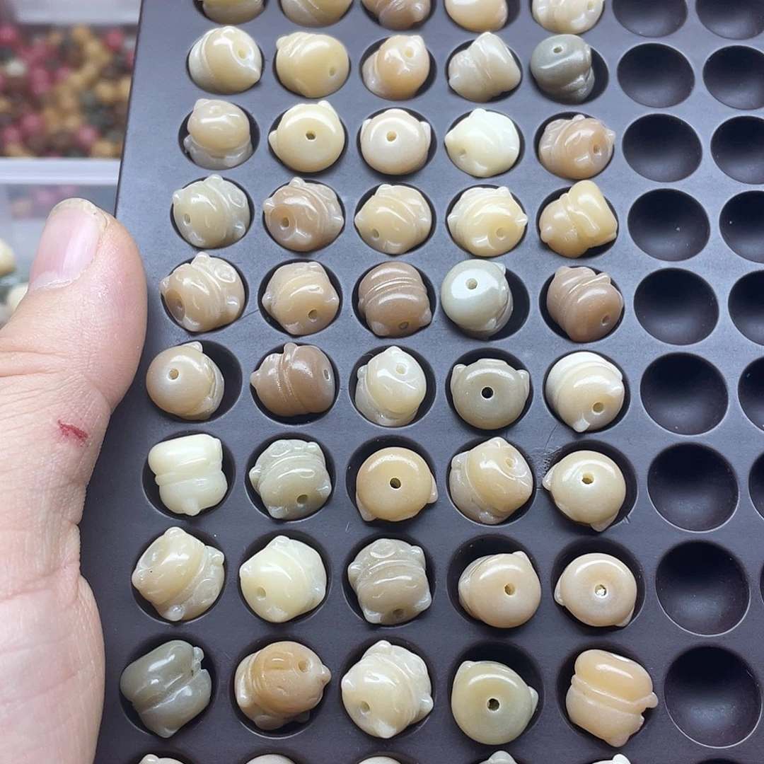 吊坠白玉菩提12雕刻招财猫50颗