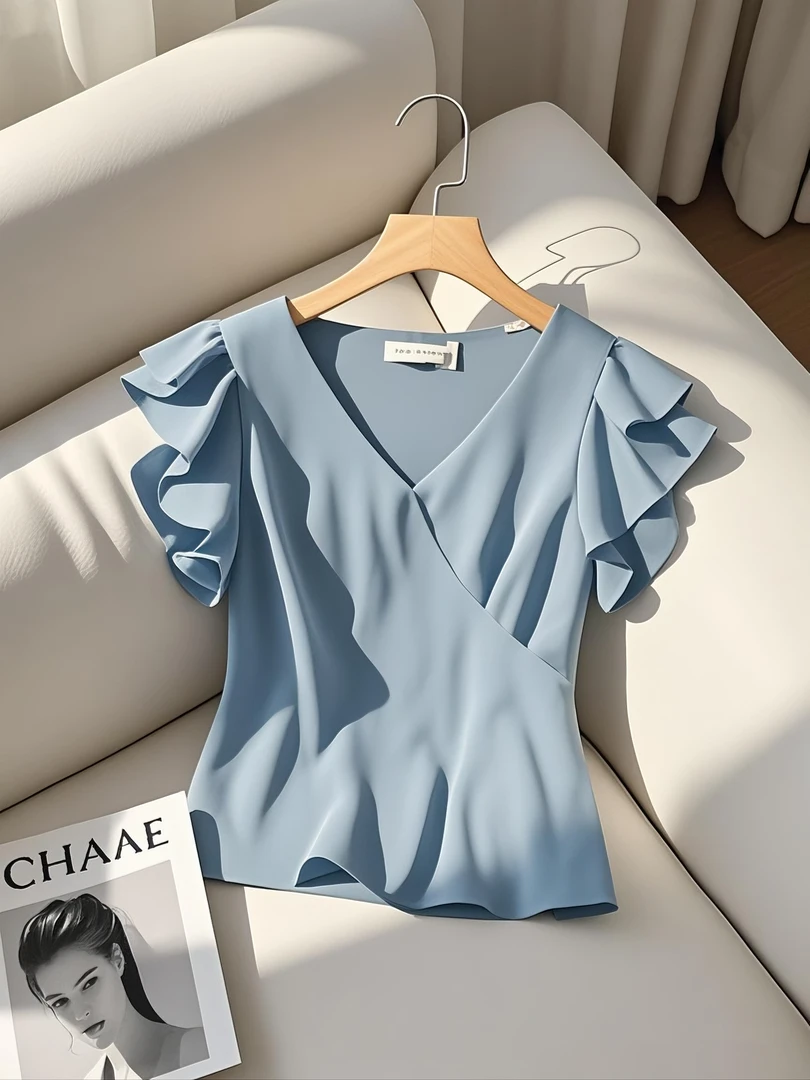 2025夏季新款法式高档气质V领小飞袖上衣女时尚洋气减龄百搭小衫
