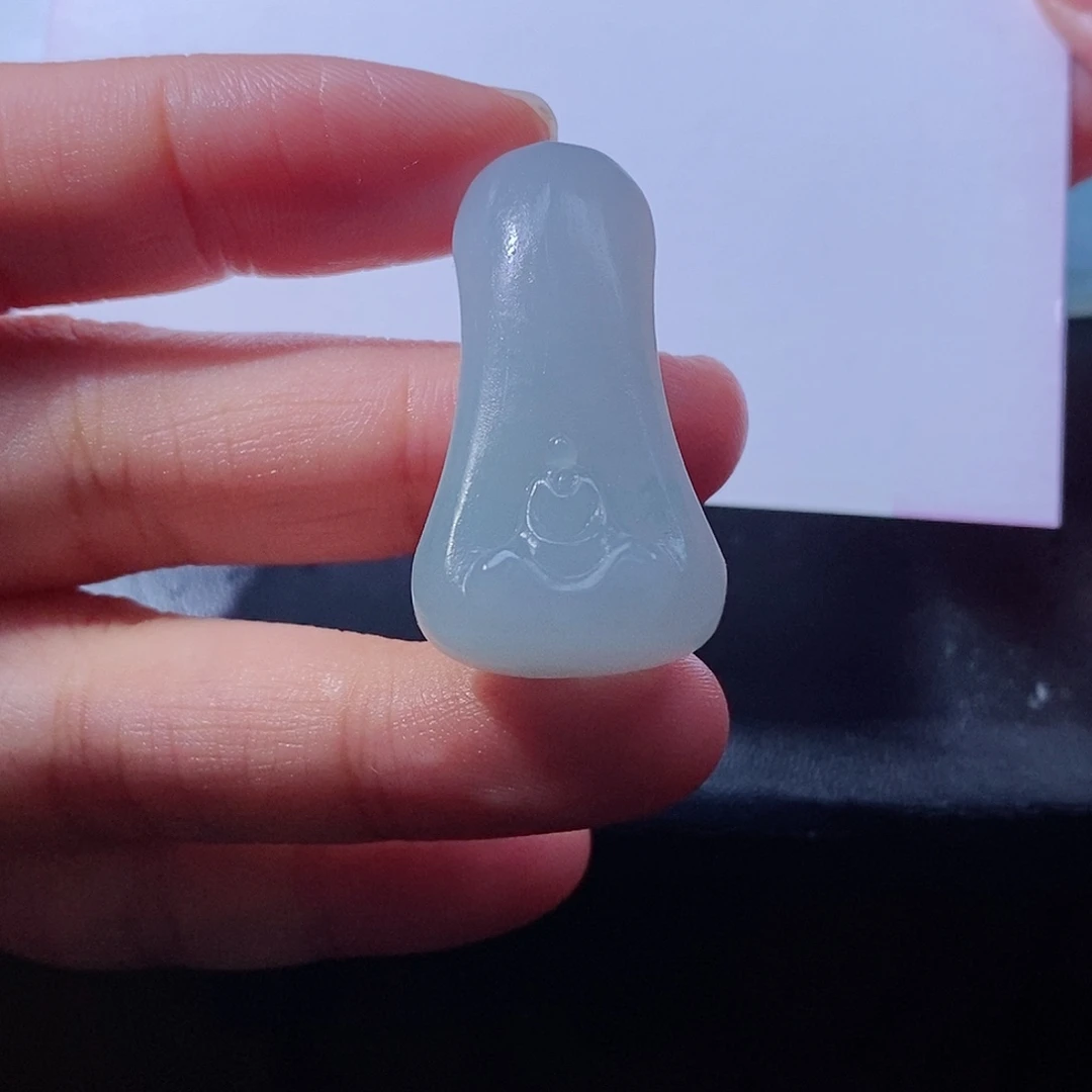 关***雾定制翡翠未镶嵌翡翠