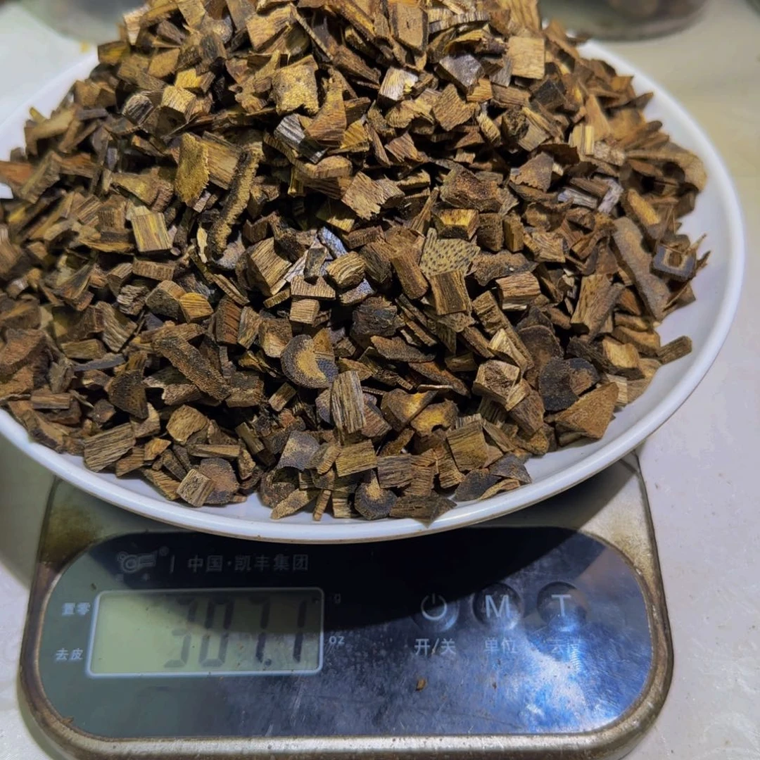 沉香沉香碎屑陆河碎料102克！！！