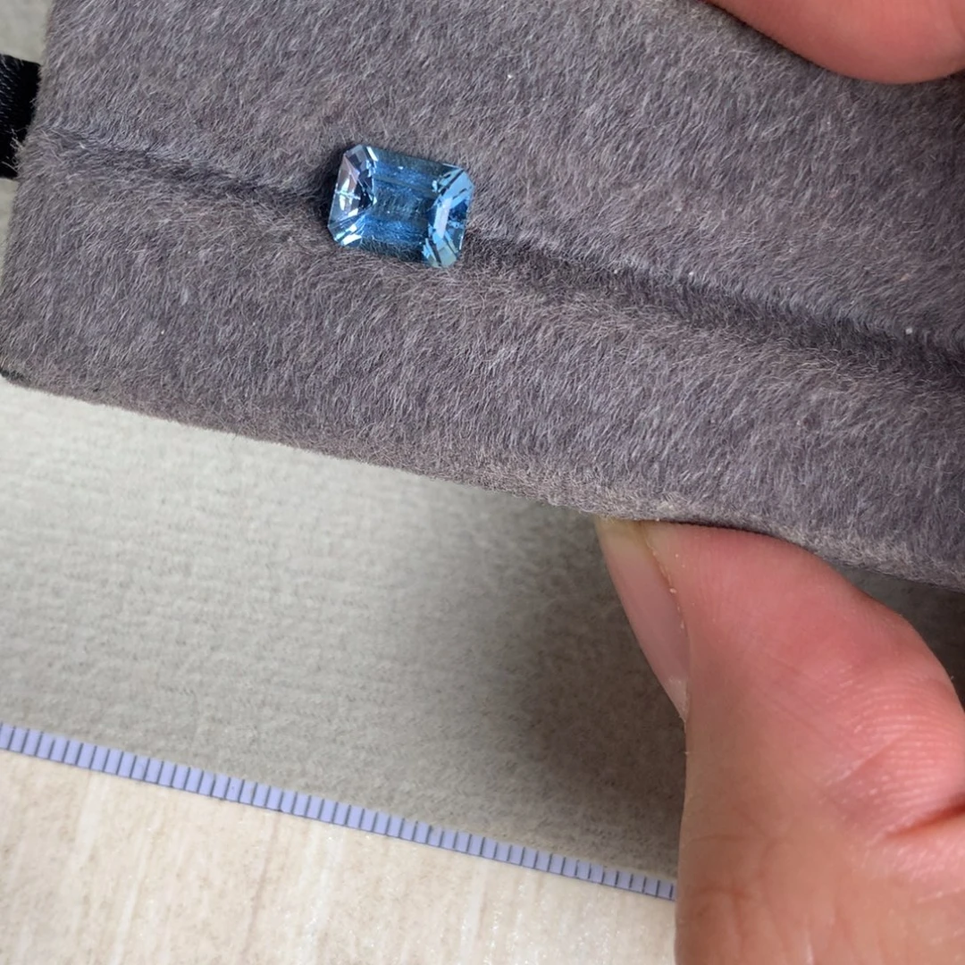 S***r笔搁海蓝宝石未镶嵌1.44 圣玛利亚