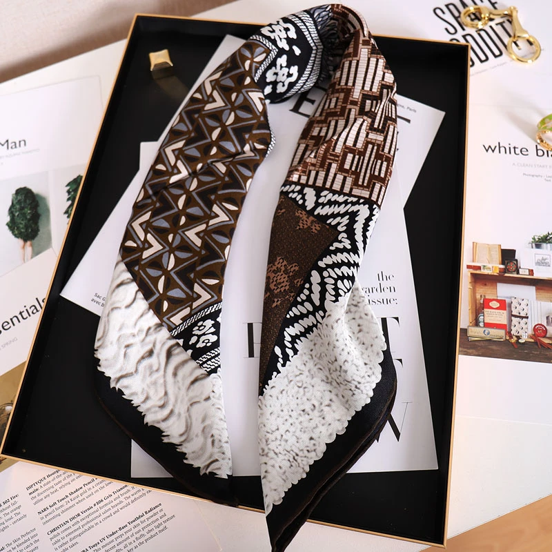 高档真丝意罗绸65中方巾桑蚕丝双面异色印花丝巾围巾女