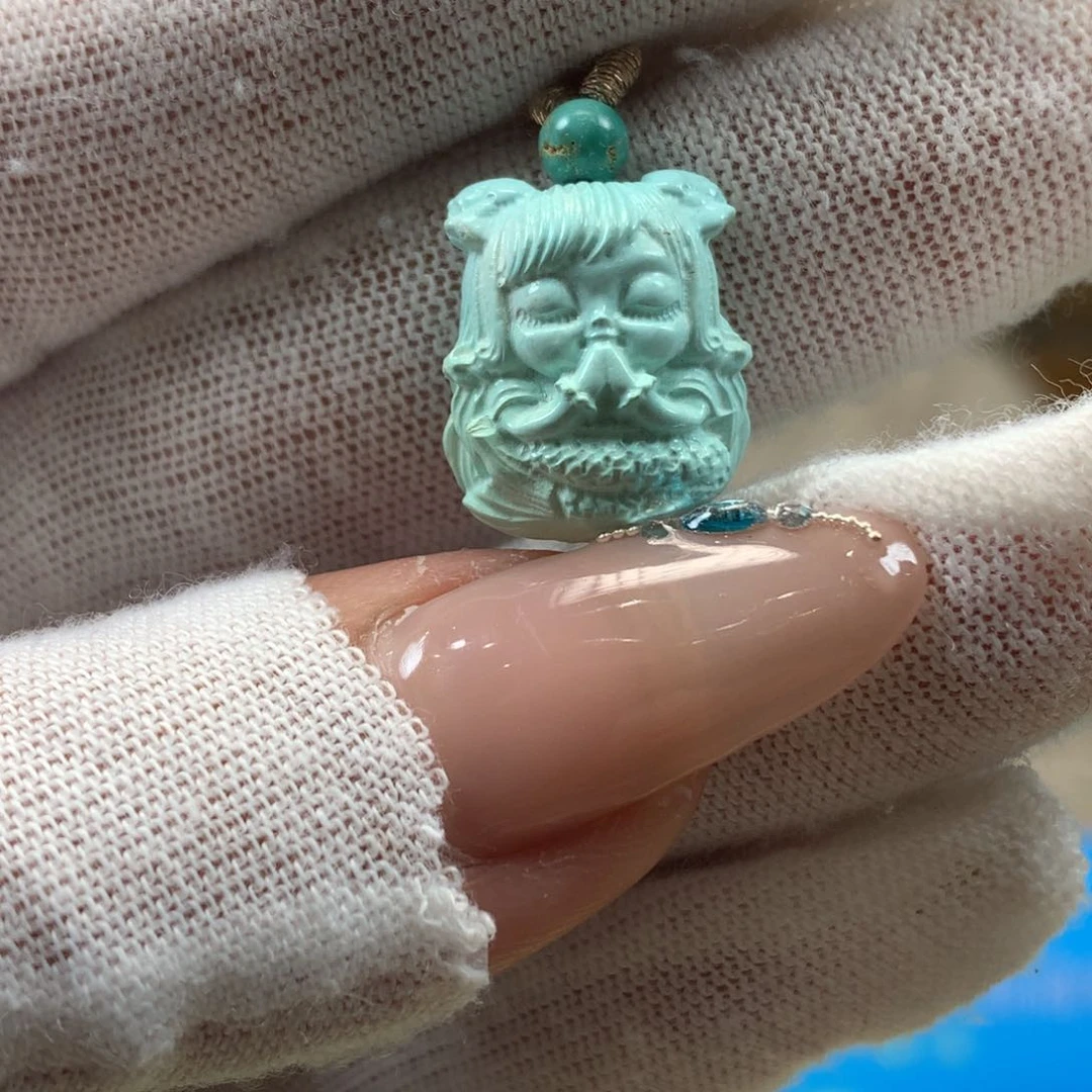 绿松石未镶嵌挂件