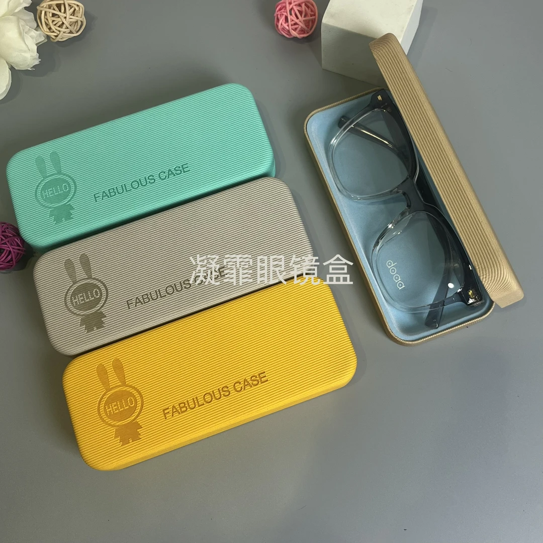儿童女士网红大容量便携简约眼镜盒学生专用抗压防摔铁盒近视镜盒