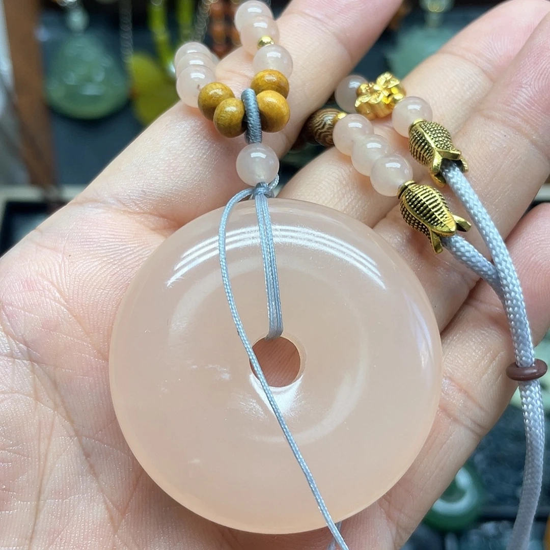 未镶嵌蛇纹石玉颈饰