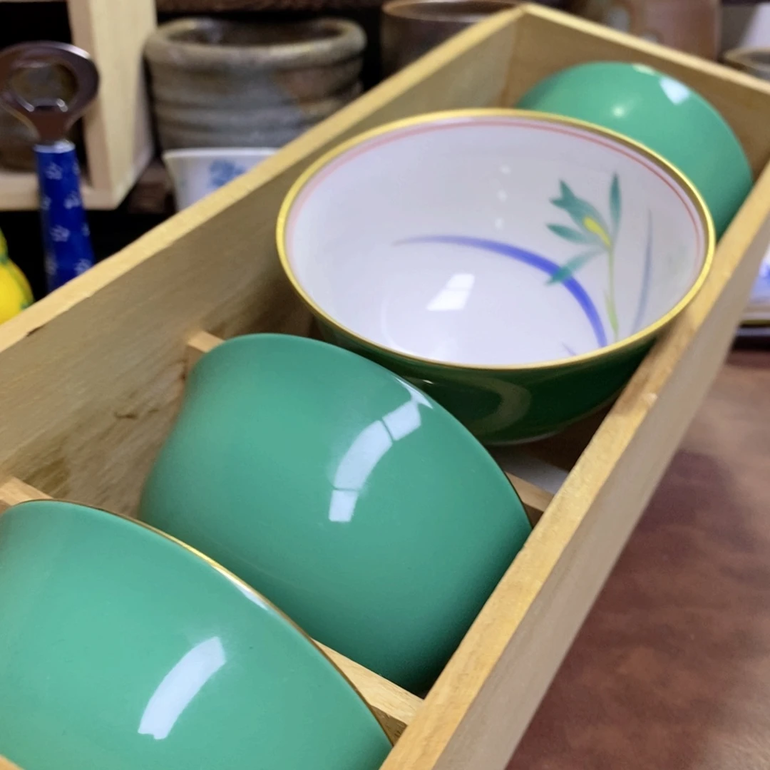 瓷片片片片片片片片片片片片