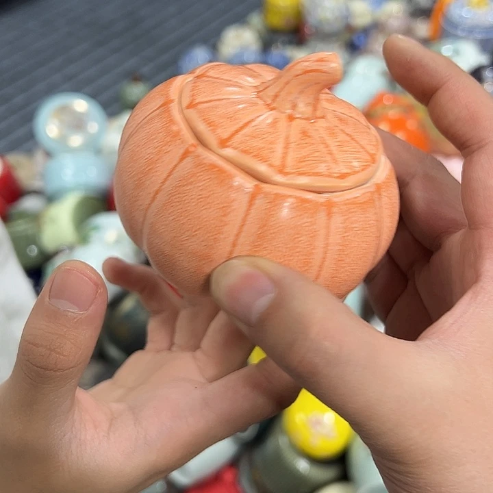 茶叶罐陶瓷家用储物罐瑕疵品介意勿拍