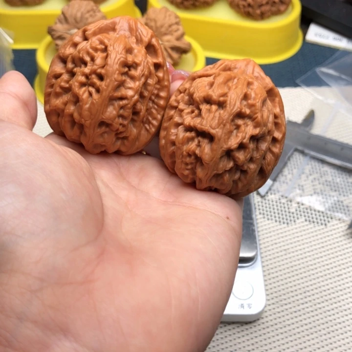 吊坠文玩核桃42红锦鲤