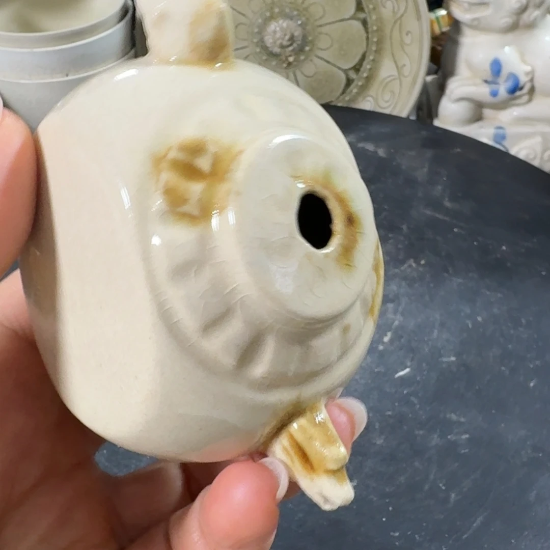 瓷片器形美观大方典雅