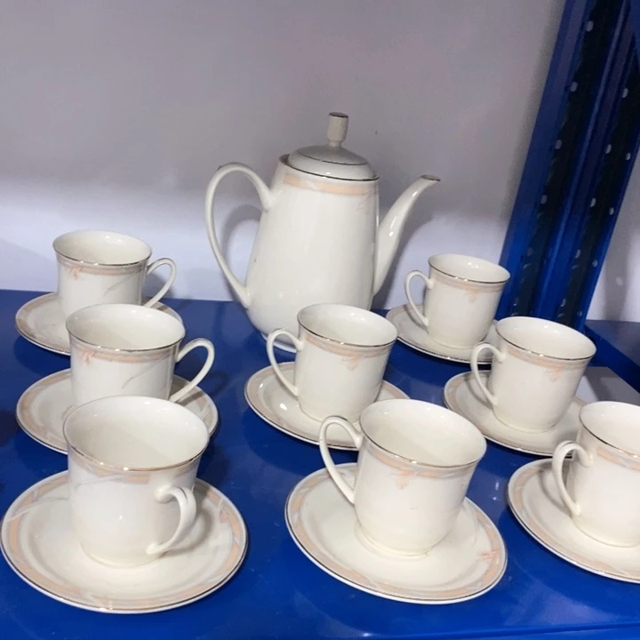 瓷片春蕾象牙瓷出口标茶具17头