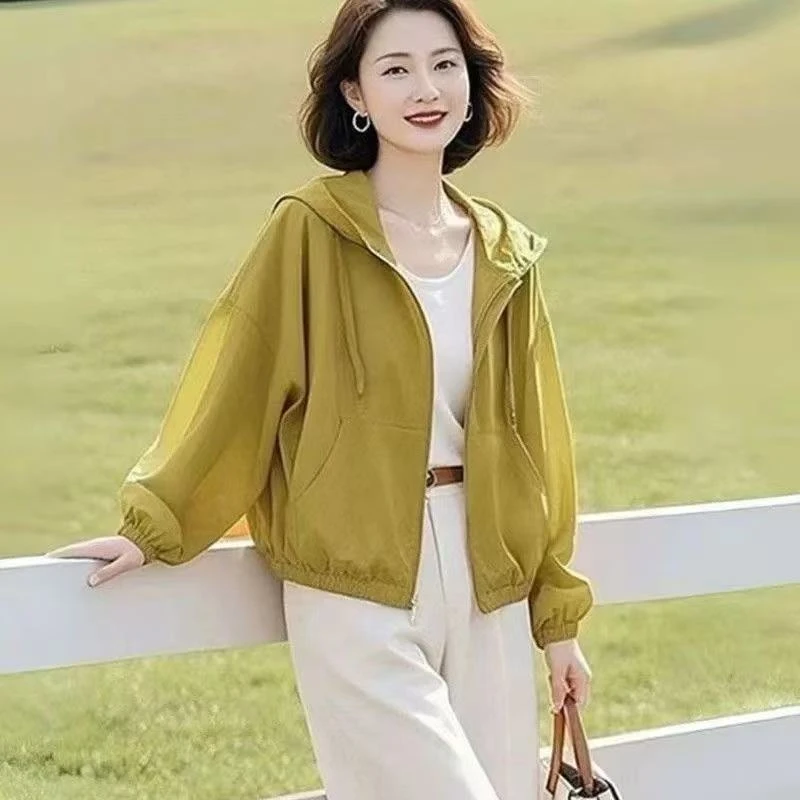 连帽2025春秋多巴胺薄款宽松小个子休闲防晒夹克上衣外套