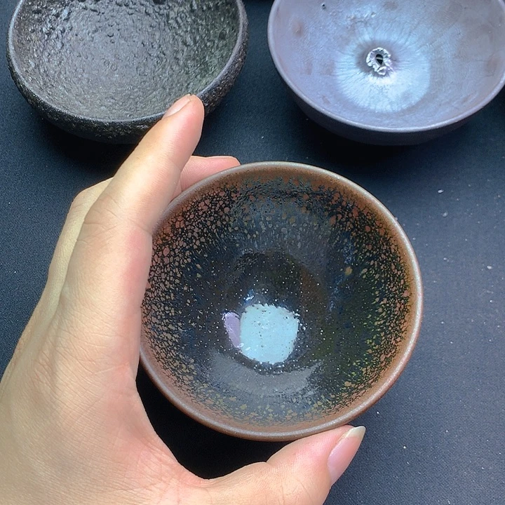 茶盏别别扭扭俊男靓女