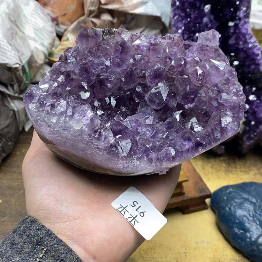 紫晶乌拉圭未镶嵌