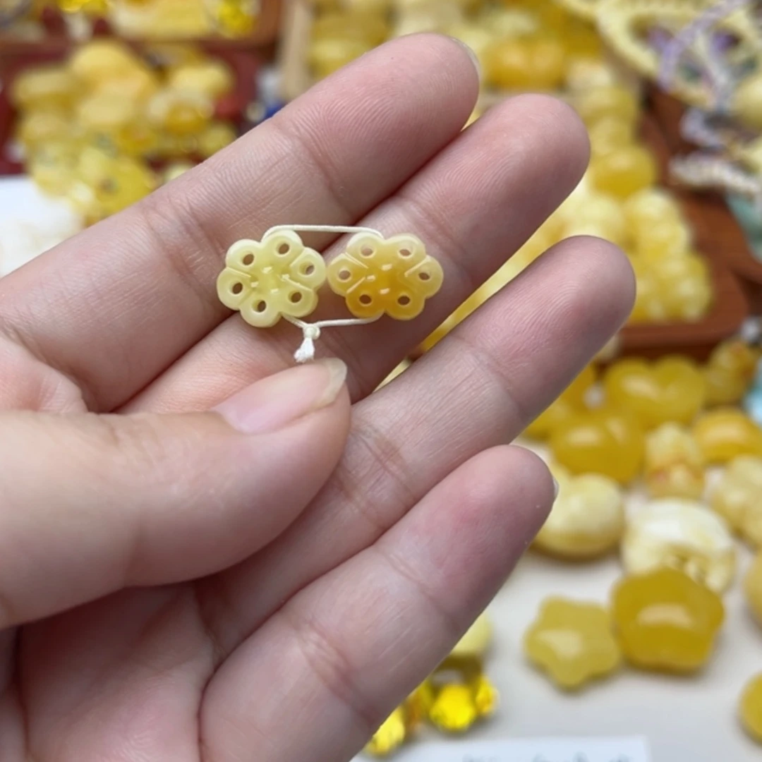 【闪购商品】未镶嵌蜜蜡裸石配饰