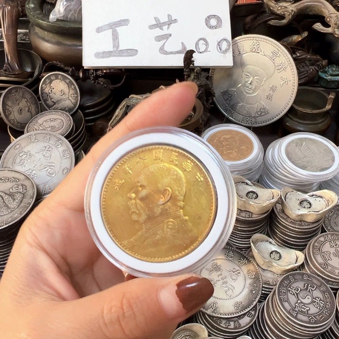 金属复古风格摆件