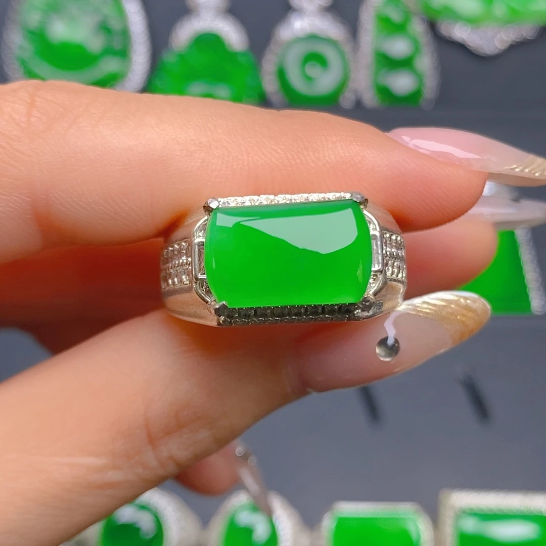 未镶嵌戒指翡翠马鞍