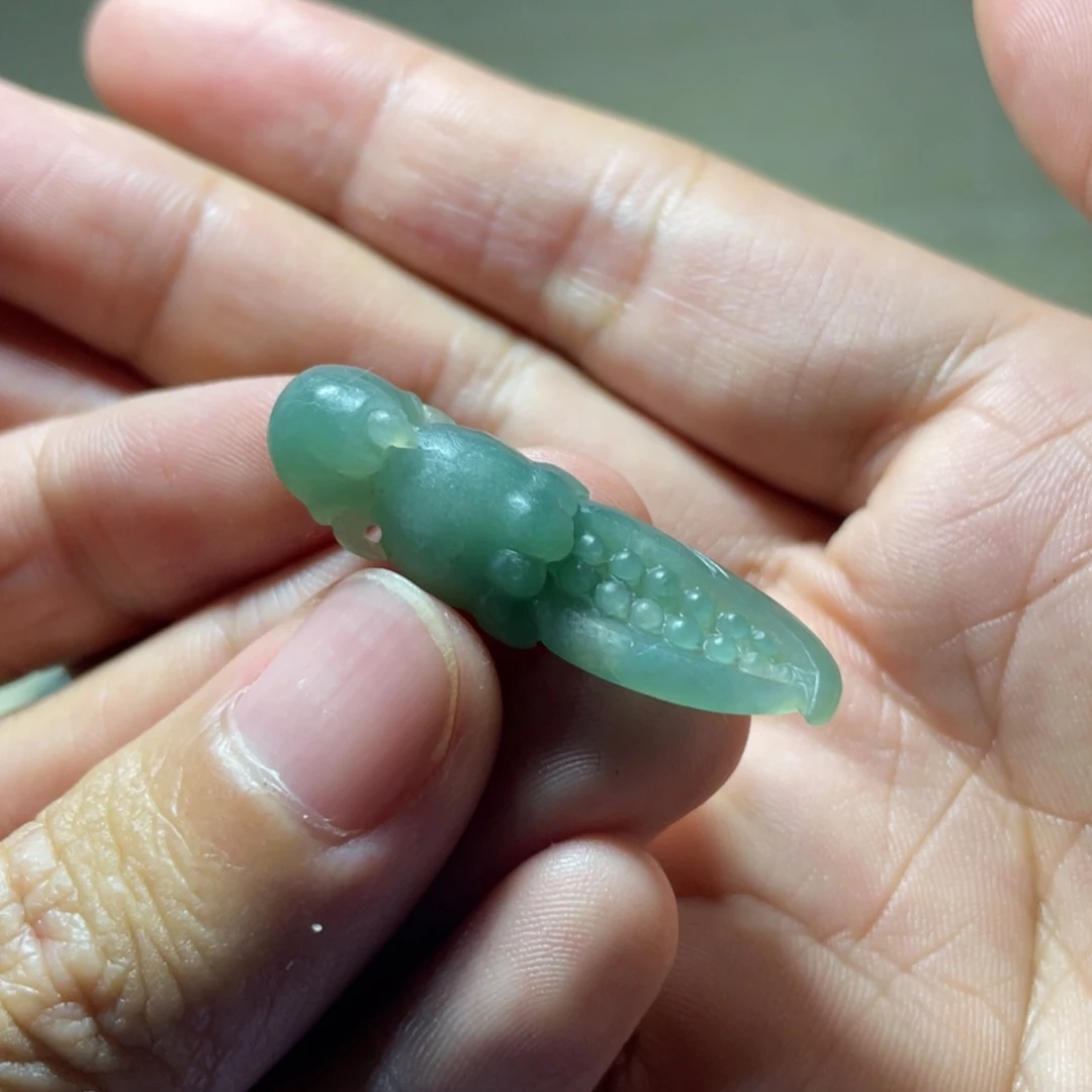 定制翡翠未镶嵌蟹钳