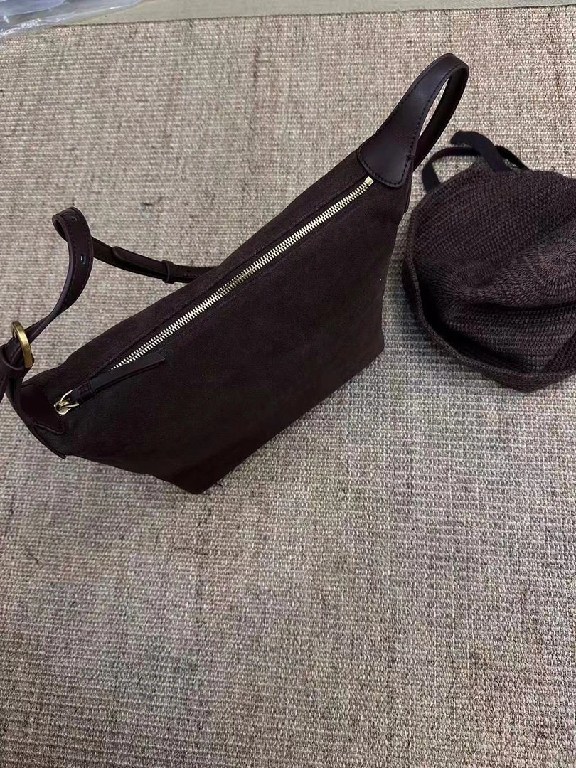 简约咖色复古百搭小方包