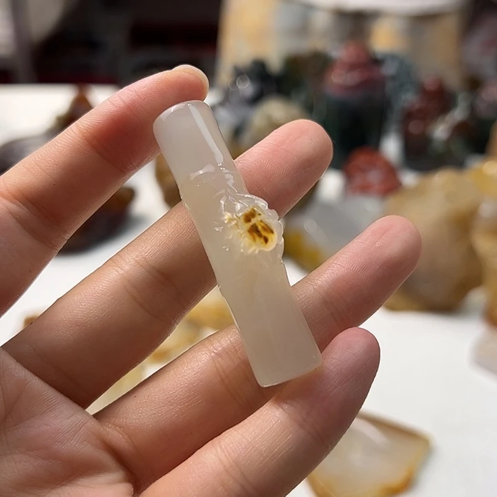 未镶嵌颈饰玛瑙/玉髓