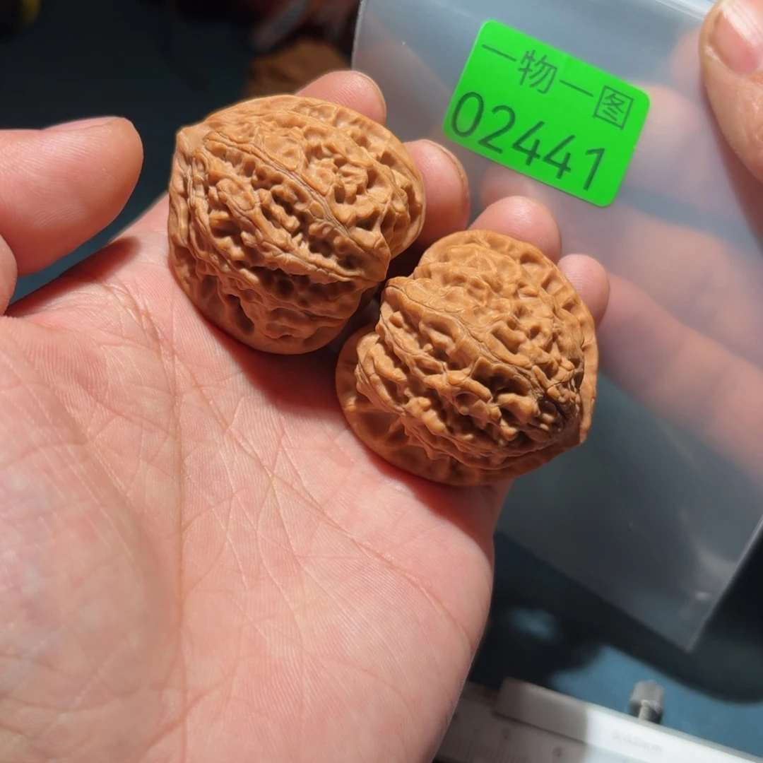 把件文玩核桃金牛