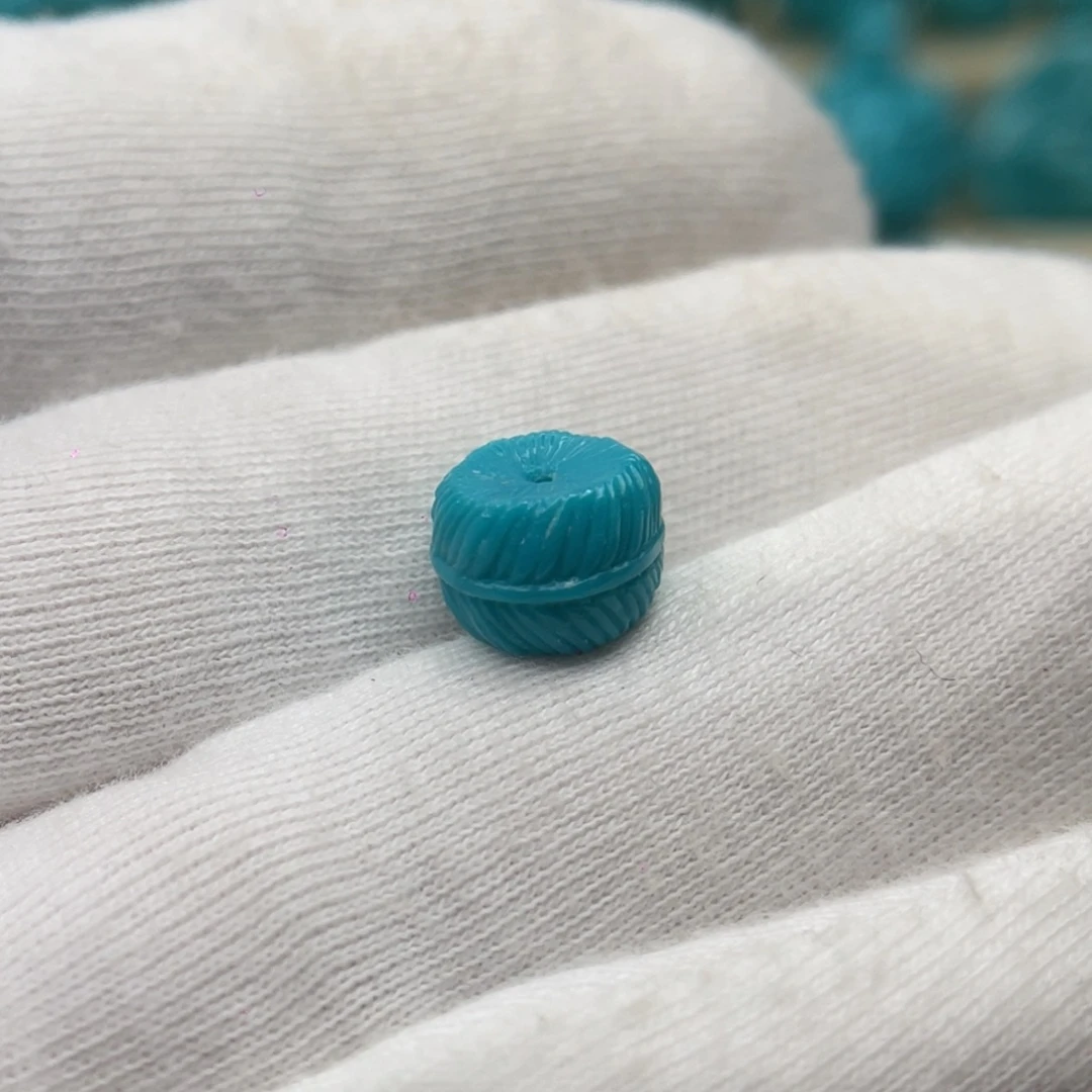 绿松石未镶嵌颈饰卡9.8-7.2