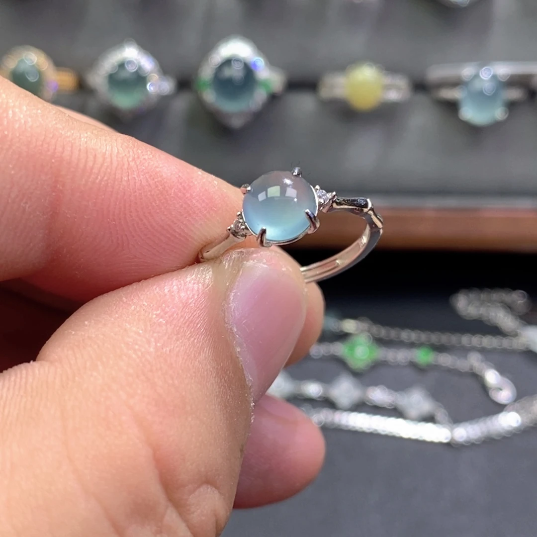 翡翠未镶嵌戒指翡翠