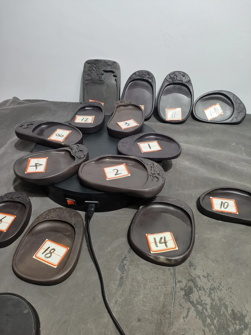 中国风文房四宝大砚台墨盘笔墨纸砚送人适合书法练习使用