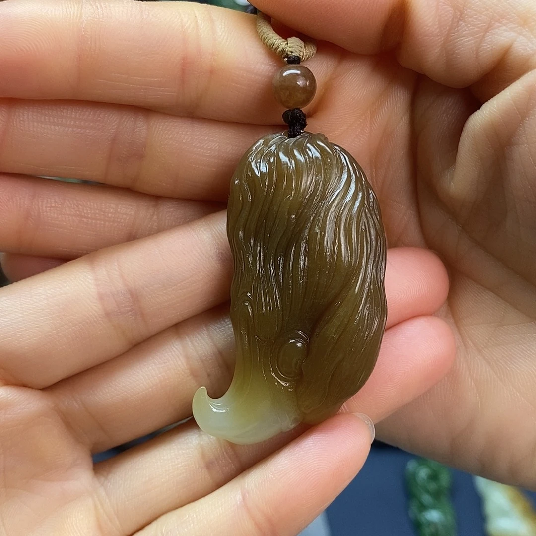 ꑒ****和田玉未镶嵌吊坠(不含链)