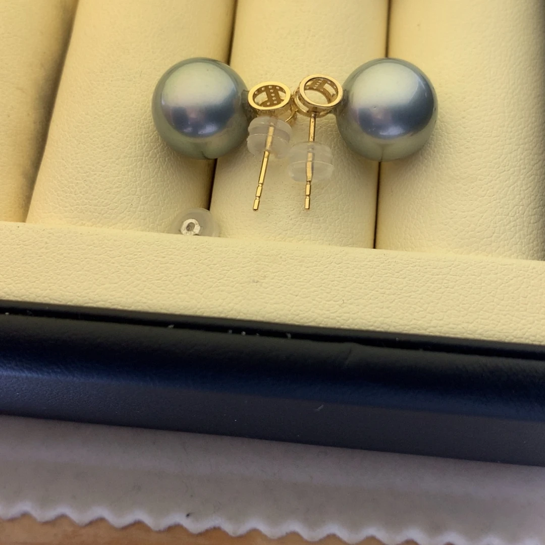耳饰海水珍珠18K金镶嵌