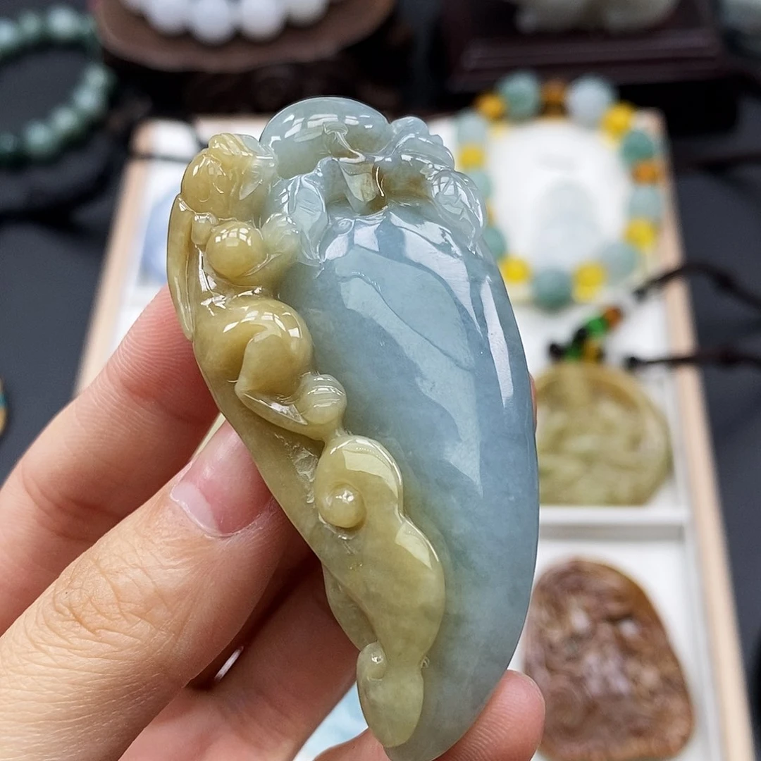 翡翠未镶嵌颈饰缅甸翡翠