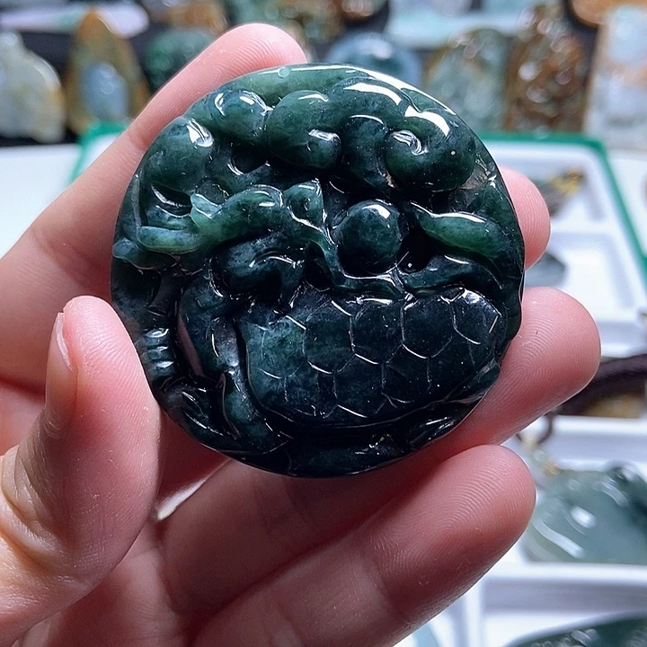 翡翠未镶嵌颈饰翡翠a货