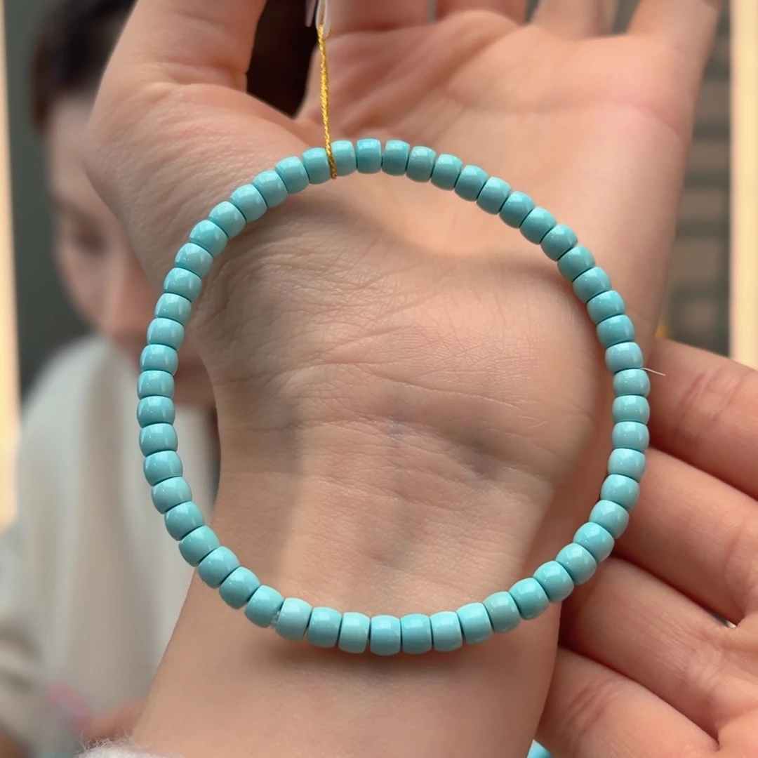 绿松石未镶嵌颈饰