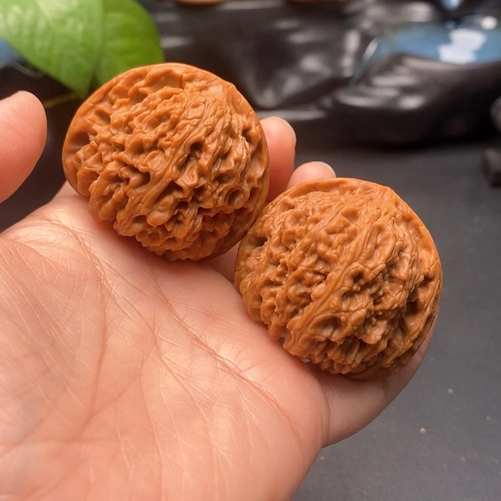 信***仰文玩核桃把件南疆43尺