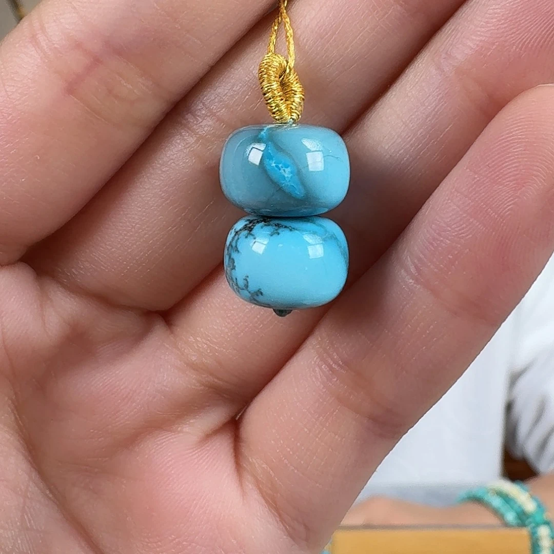 绿松石未镶嵌挂件