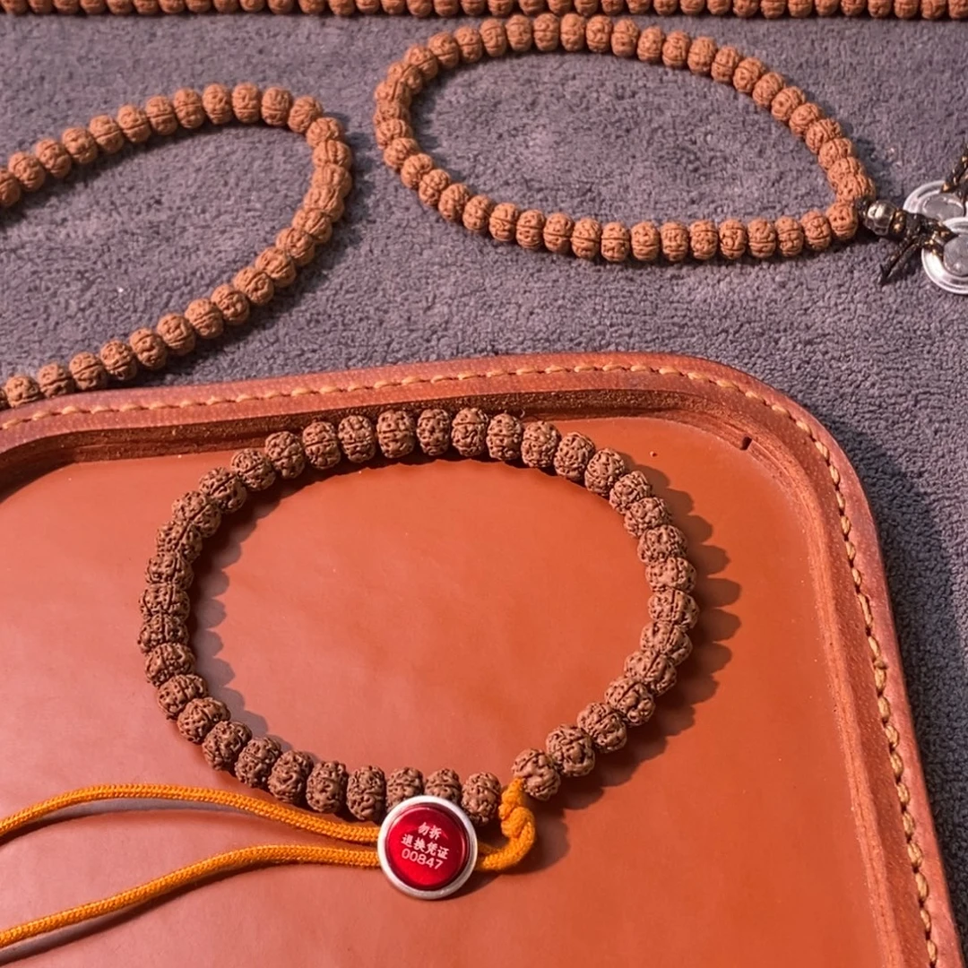 W***y吊坠金刚菩提平细手持