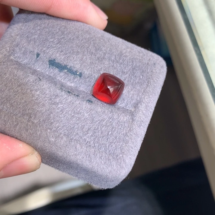 石榴石裸石未镶嵌7.36克拉